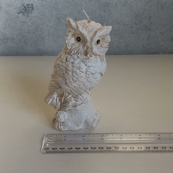 White 6” Tall Owl Candle Vintage - Picture 11 of 13